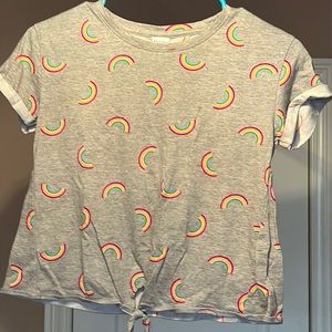 Brand: Arizona Jean Co t-shirt, Size: Medium 10/12, Color: Mostly gray